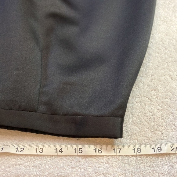 Zola Evening long satin-like ball gown skirt - Picture 5 of 7